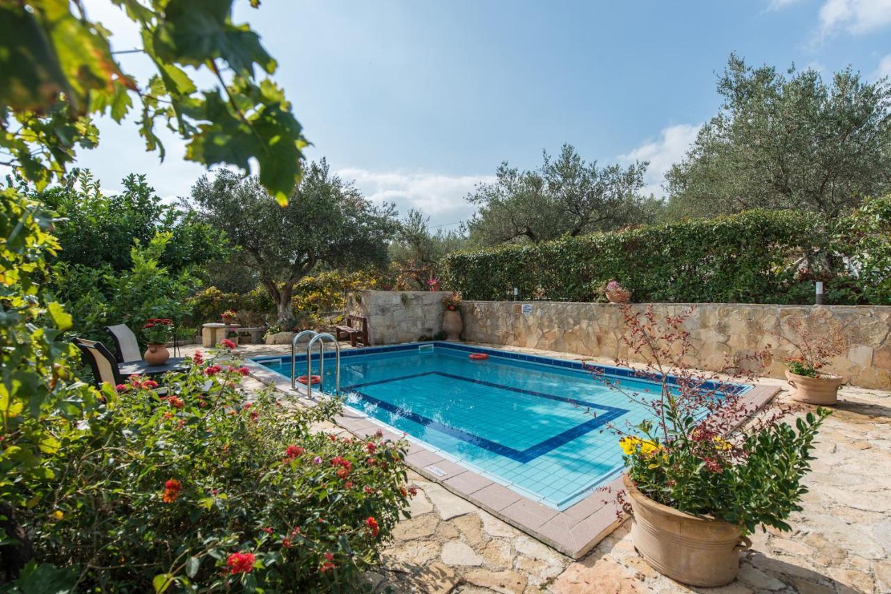 Villa Toula With Pool Nr Armeni Crete Makhairoí Eksteriør bilde